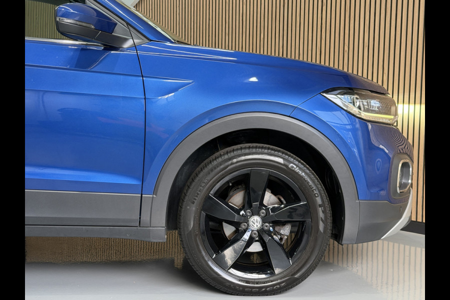 Volkswagen T-Cross 1.0 TSI 115pk DSG Style | Navi | Carplay | 17"| Camera | Led Koplampen | Stoelverwarming | 100% Volkswagen Onderhouden!