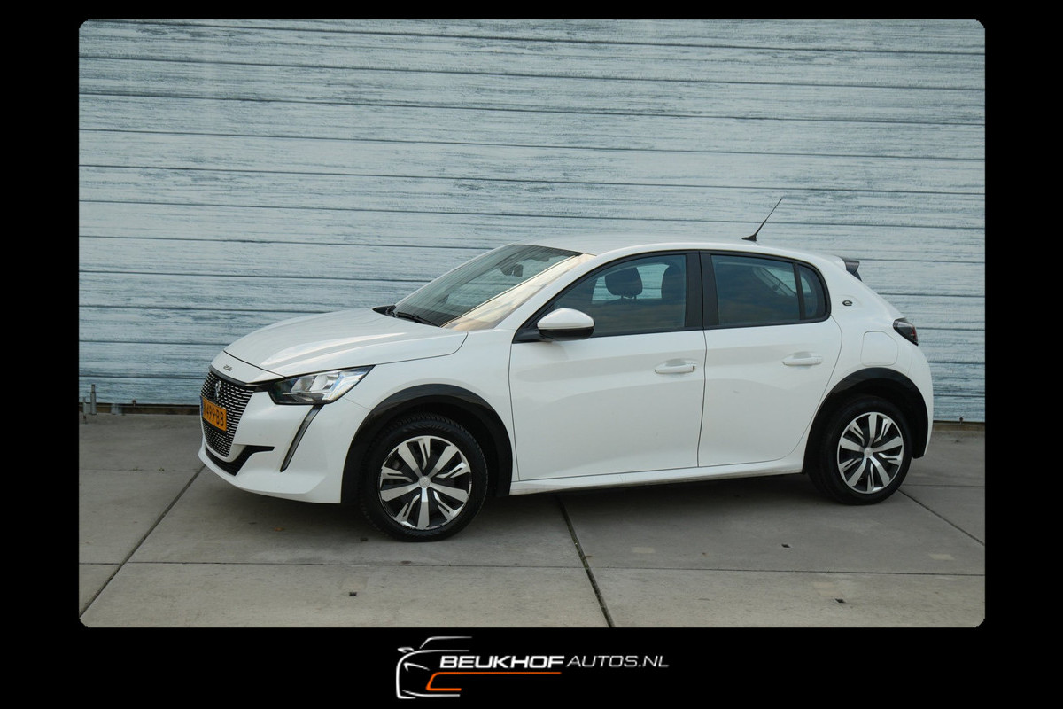 Peugeot e-208 EV Active 50 kWh Carplay Navi Airco Soh90%