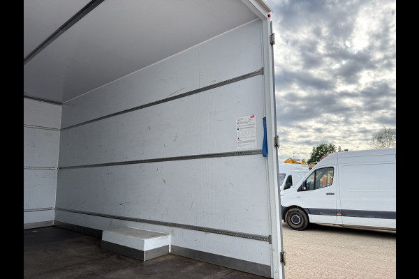 Maxus eDeliver 9 Plancher 65kWh Elektrisch 172km WLTP Bakwagen Lowliner LED Airco Adaptieve Cruise Camera Carplay Parkeersensoren Foodtruck Meube