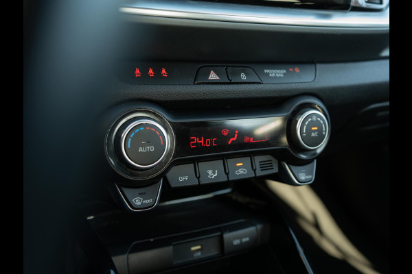 Kia Stonic 1.0 T-GDi MHEV DynamicLine | Apple carplay / android auto | Airco | Achteruitrijcamera |