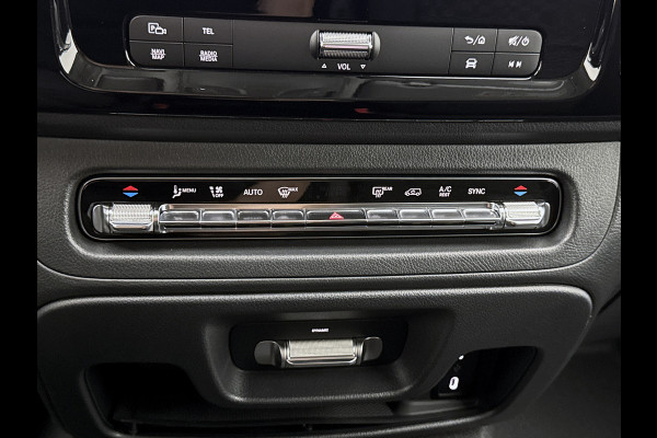 Mercedes-Benz Vito 119 CDI Pro L3 DC 19 inch AMG Dubbele cabine Sidebars Dubbele Schuifdeur Multibeam LED Trekhaak Achteruitrijcamera Betimmering