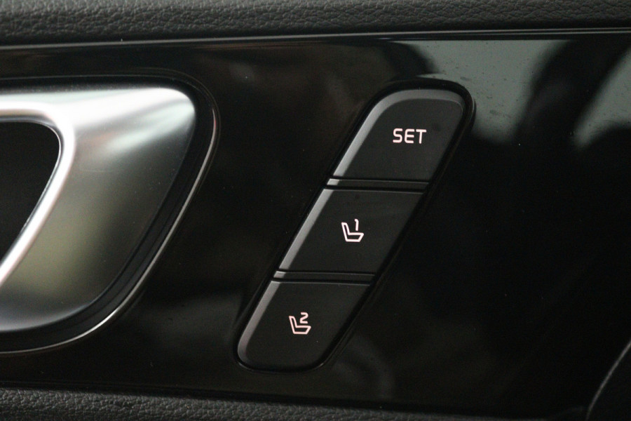Kia Ceed Sportswagon 1.4 T-GDi GT-PlusLine (PANORAMADAK, STOELVERWARMING, STOELKOELING, CAMERA)
