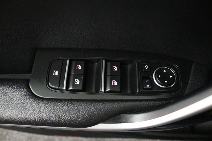 Kia Ceed Sportswagon 1.4 T-GDi GT-PlusLine (PANORAMADAK, STOELVERWARMING, STOELKOELING, CAMERA)