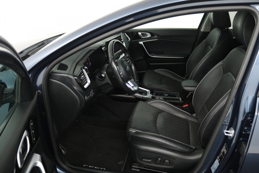 Kia Ceed Sportswagon 1.4 T-GDi GT-PlusLine (PANORAMADAK, STOELVERWARMING, STOELKOELING, CAMERA)