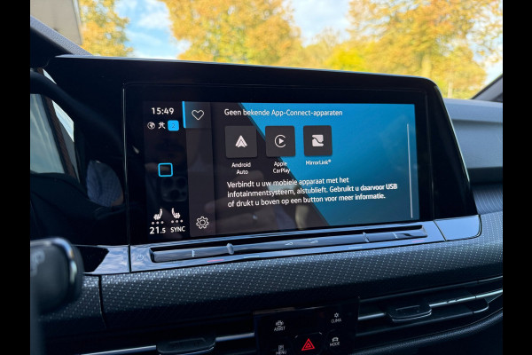 Volkswagen Golf Variant 2.0 TSI R-Line - IQ.Light - Carplay - Virtual dash - 18" - Adaptieve Cruise Control - Sportstoelen