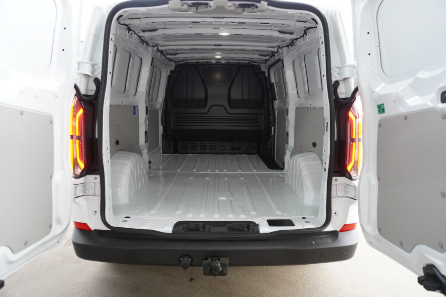 Ford E-Transit Custom 340 L2H1 Trend 71 kWh WLTP 370 km Automaat nr. V006 | Airco | Cruise | Trekhaak |  Apple CP-Android auto