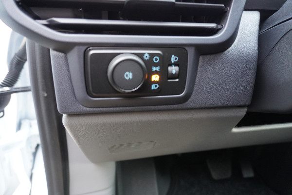 Ford E-Transit Custom 340 L2H1 Trend 71 kWh WLTP 370 km Automaat nr. V006 | Airco | Cruise | Trekhaak |  Apple CP-Android auto