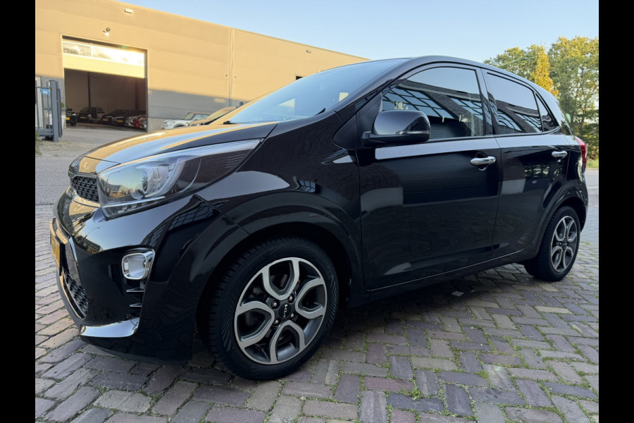 Kia Picanto 1.0 DPi DynamicPlusLine / Navi + Camera / Apple Car-Play-Android / ALL-Season / Clima / 1e Eigenaar / NED-Picanto