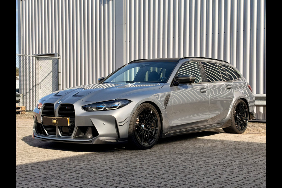 BMW 3 Serie Touring M3 xDrive Competition Volledig Akrapovič! | M Drivers Package | Vol Carbon