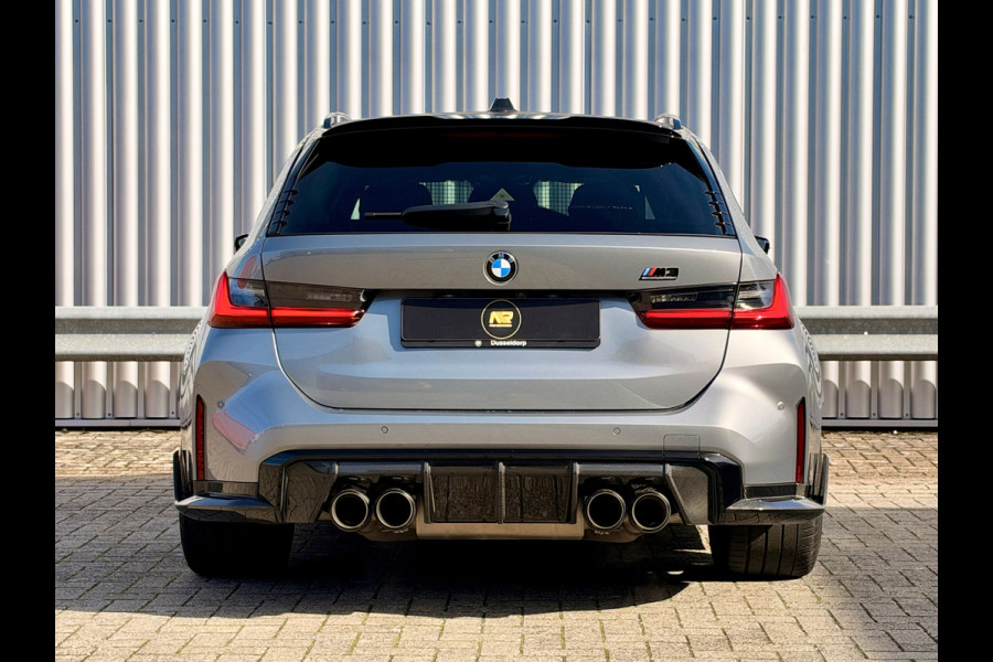 BMW 3 Serie Touring M3 xDrive Competition Volledig Akrapovič! | M Drivers Package | Vol Carbon