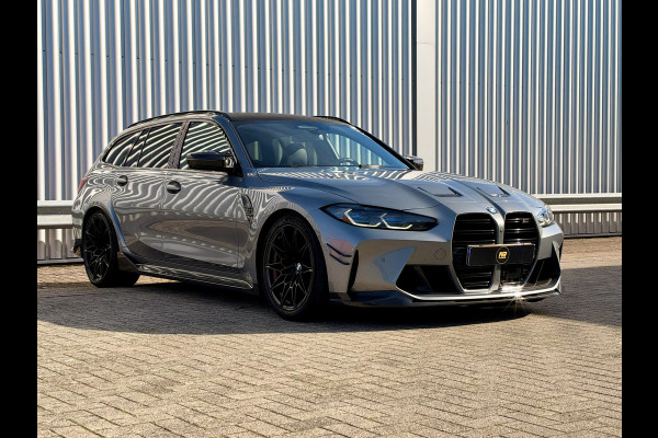 BMW 3 Serie Touring M3 xDrive Competition Volledig Akrapovič! | M Drivers Package | Vol Carbon