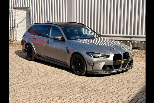 BMW 3 Serie Touring M3 xDrive Competition Volledig Akrapovič! | M Drivers Package | Vol Carbon