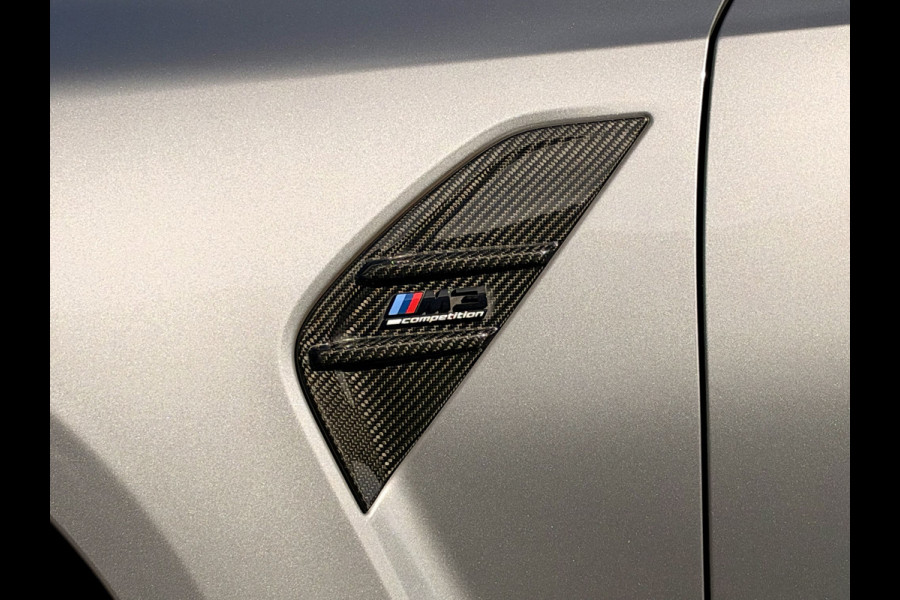 BMW 3 Serie Touring M3 xDrive Competition Volledig Akrapovič! | M Drivers Package | Vol Carbon