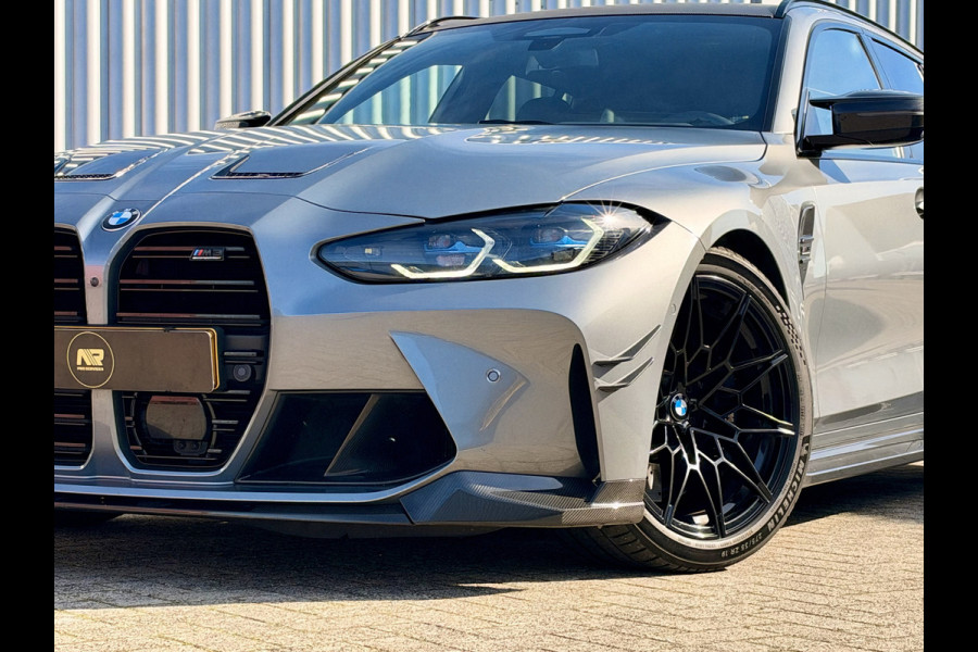 BMW 3 Serie Touring M3 xDrive Competition Volledig Akrapovič! | M Drivers Package | Vol Carbon