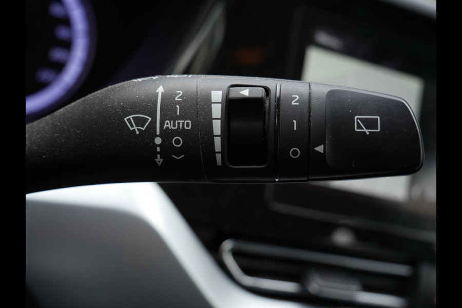 Kia Niro 1.6 GDi Hybrid DynamicLine | Facelift model | Achteruitrijcamera