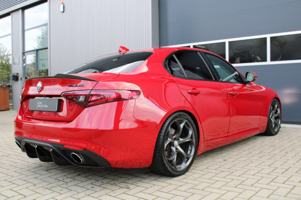 Alfa Romeo Giulia 2.0T Super | Camera | Quadrifoglio Velgen | Trekhaak | Carplay