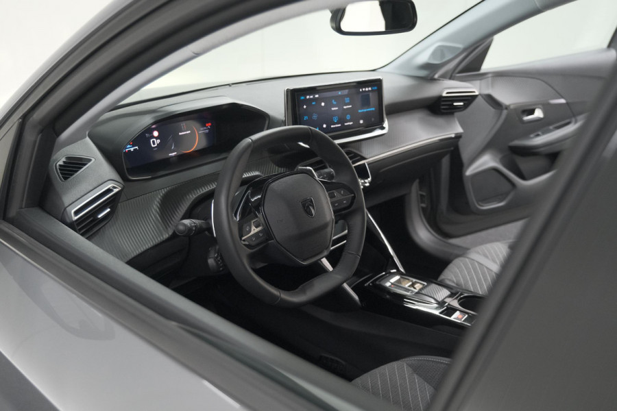 Peugeot 208 1.2 Hybrid 110 e-DCS6 Allure | Apple Carplay | Parkeersensoren Voor + Achter | Climate Control
