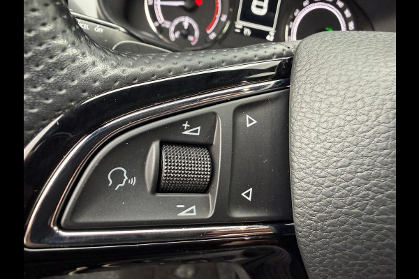 Škoda SCALA 1.5 TSI Sport Business | 1E EIGENAAR |3/6/12MND GARANTIE | AUTOMAAT | CRUISE | CARPLAY | STOELVERWM. | TREKHAAK |