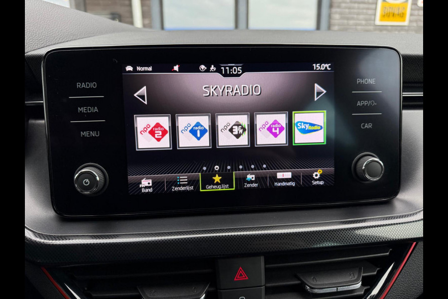 Škoda SCALA 1.5 TSI Sport Business | 1E EIGENAAR |3/6/12MND GARANTIE | AUTOMAAT | CRUISE | CARPLAY | STOELVERWM. | TREKHAAK |