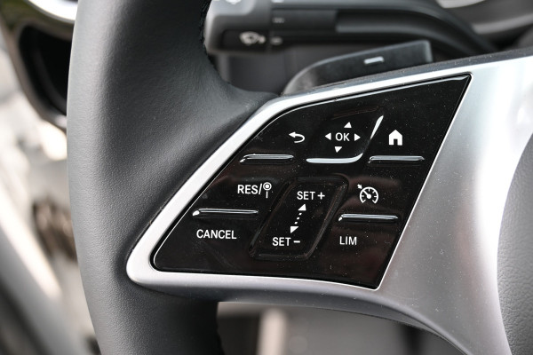 Mercedes-Benz eVito eVito 112 L2 60 kWh Trekhaak 2500 kg, Snellader, Smartphone integratiepakket