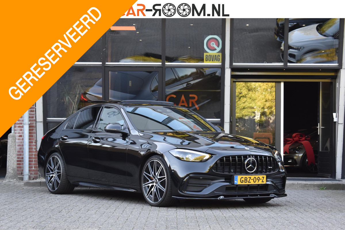 Mercedes-Benz C-Klasse 300 4MATIC AMG Pano 360C Keyless 20" Trekhaak