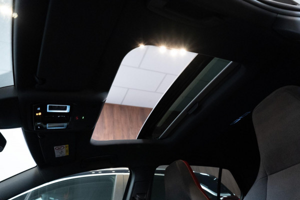 Volkswagen Golf 2.0 TSI GTI Clubsport PANO|HARMAN|HUD|IQ