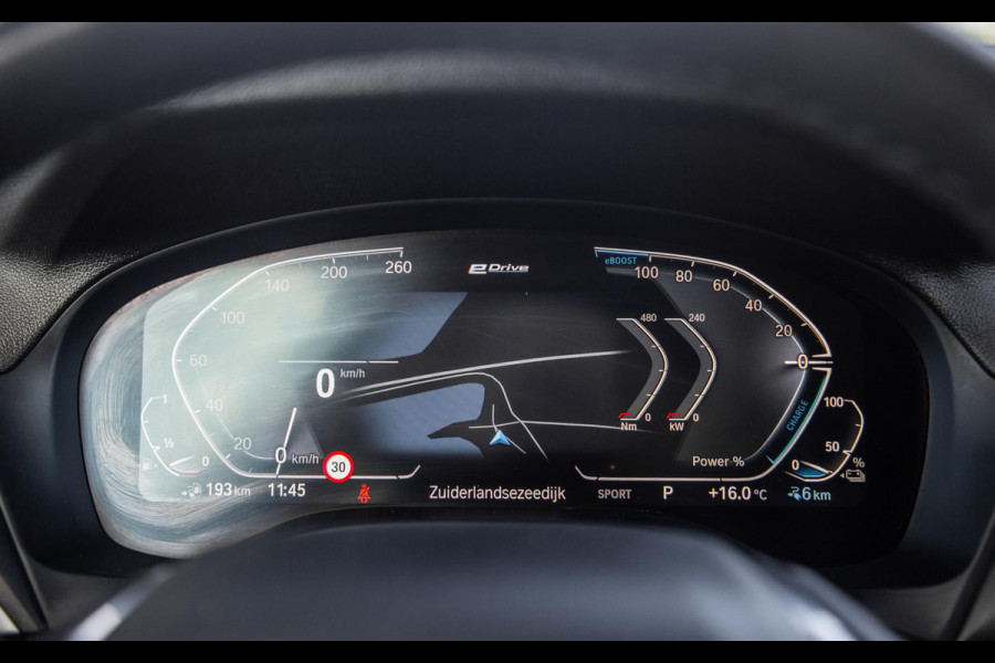 BMW X3 xDrive30e High Executive BLACK LINE / CARPLAY / LEER / STOELVERWARMING / CAMERA / DEALER ONDERHOUDEN