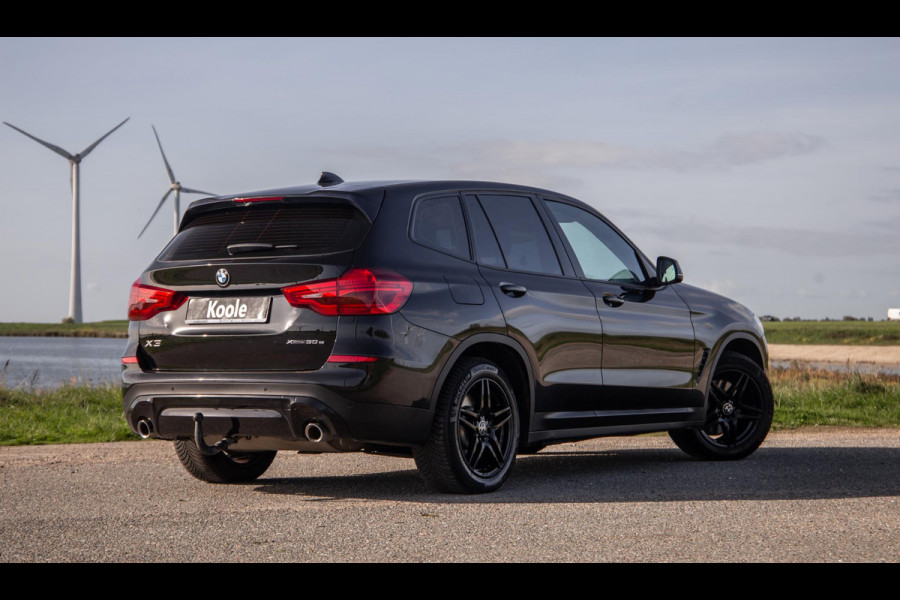 BMW X3 xDrive30e High Executive BLACK LINE / CARPLAY / LEER / STOELVERWARMING / CAMERA / DEALER ONDERHOUDEN