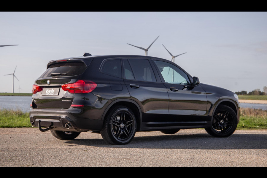 BMW X3 xDrive30e High Executive BLACK LINE / CARPLAY / LEER / STOELVERWARMING / CAMERA / DEALER ONDERHOUDEN
