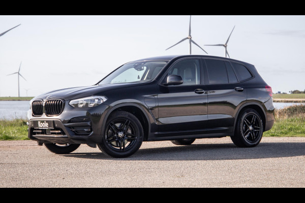 BMW X3 xDrive30e High Executive BLACK LINE / CARPLAY / LEER / STOELVERWARMING / CAMERA / DEALER ONDERHOUDEN