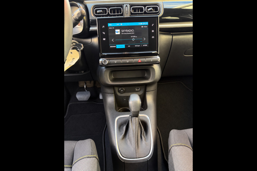 Citroën C3 1.2 PureTech Shine Edition - AUTOMAAT I Apple CarPaly/Navigatie I Airco I PDC I LED I Sport velgen I Dealer onderhouden