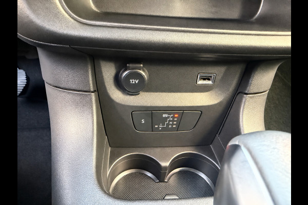 Citroën C3 1.2 PureTech Shine Edition - AUTOMAAT I Apple CarPaly/Navigatie I Airco I PDC I LED I Sport velgen I Dealer onderhouden