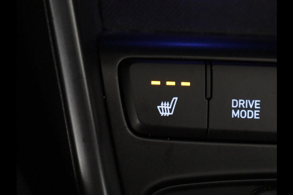 Hyundai i20 1.0 T-GDI Premium | Cruise control | Dodehoek detectie | Stuur/stoelverwarming | Camera | Park assist | BOSE Sound | Carplay | Full LED