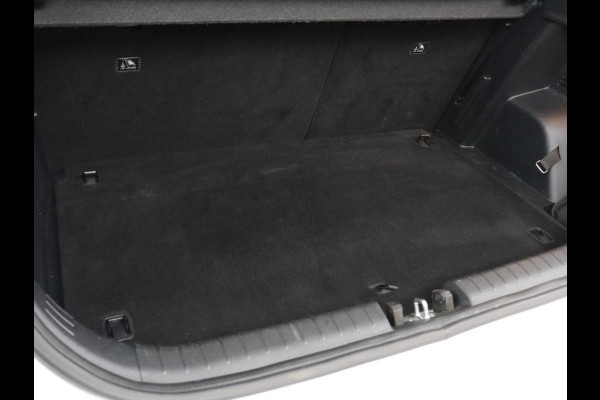 Hyundai i20 1.0 T-GDI Premium | Cruise control | Dodehoek detectie | Stuur/stoelverwarming | Camera | Park assist | BOSE Sound | Carplay | Full LED