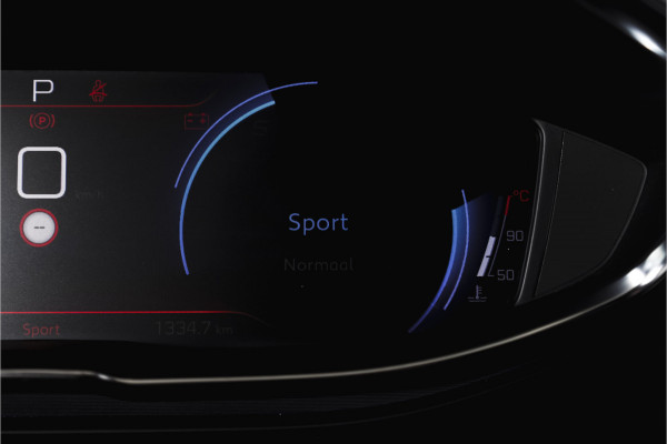 Peugeot 3008 1.6 PureTech 180 PK GT - Automaat | Dig. Cockpit | Adapt. Cruise | Leder-+stoelverw. | Elek. stoelen | Camera | NAV | ECC | Elek. Klep | Afn. Trekhaak | LM 18" |