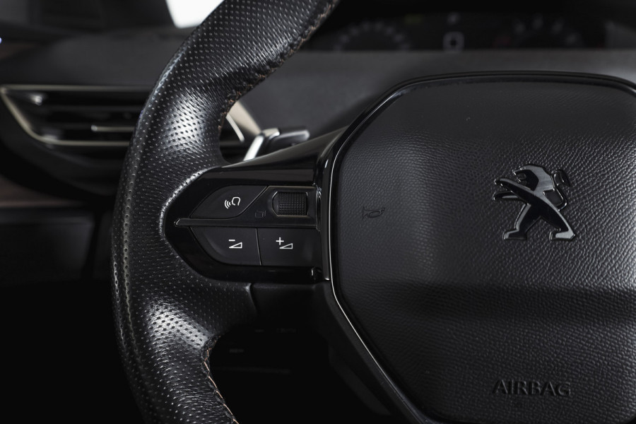 Peugeot 3008 1.6 PureTech 180 PK GT - Automaat | Dig. Cockpit | Adapt. Cruise | Leder-+stoelverw. | Elek. stoelen | Camera | NAV | ECC | Elek. Klep | Afn. Trekhaak | LM 18" |