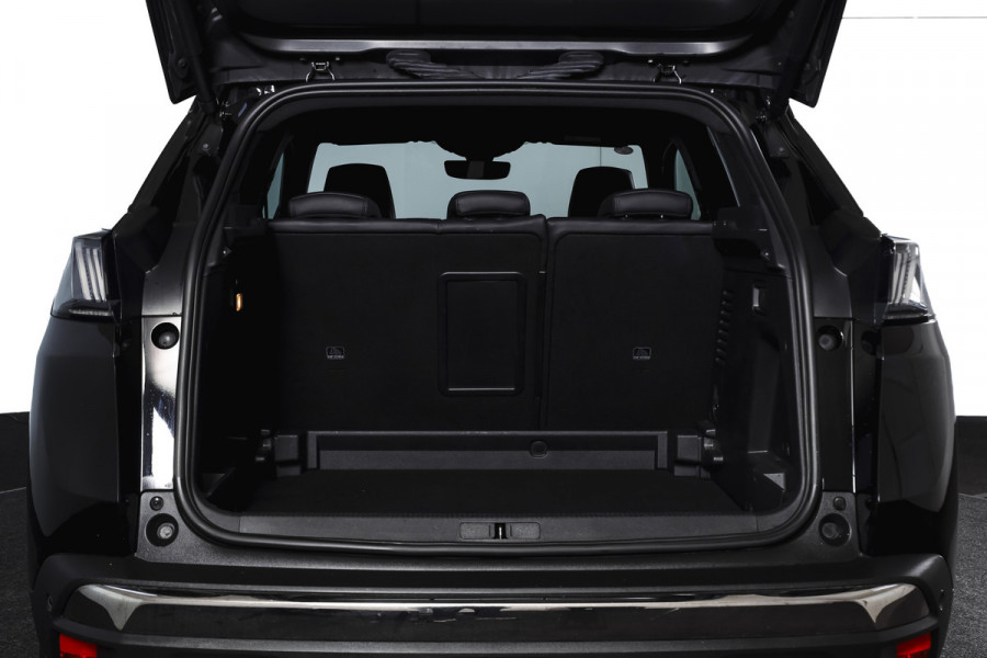 Peugeot 3008 1.6 PureTech 180 PK GT - Automaat | Dig. Cockpit | Adapt. Cruise | Leder-+stoelverw. | Elek. stoelen | Camera | NAV | ECC | Elek. Klep | Afn. Trekhaak | LM 18" |