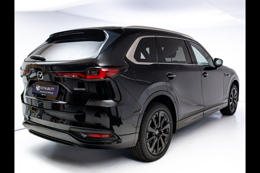 Mazda CX-80 2.5 e-SkyActiv PHEV Homura Plus 7 Pers. | Nieuw! | Panoramadak | Leer | Bose Audio | Stoelkoeling | Stoel-Stuur- Achterbankverwarming, 360 Camera, Adaptive Cruise, Head-Up, Keyless