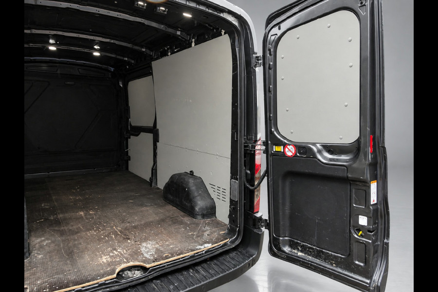 Ford Transit 350 2.0 TDCI L2H2 Limited AUTOMAAT AIRCO CRUISE CONTROL NAVIGATIE