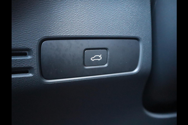 Volvo EX40 Single Motor Extended Range Ultra 82 kWh | 99,96% SOH | Pano | Memory Seats | 360 camera | Trekhaak | Harman Kardon