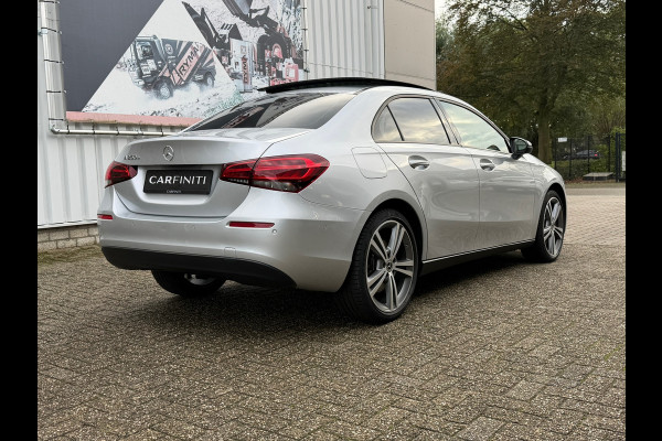 Mercedes-Benz A-Klasse 250 e Business Line Limousine Automaat 218 Pk | Panoramadak | Navigatie | Climate | Cruise control | 19".