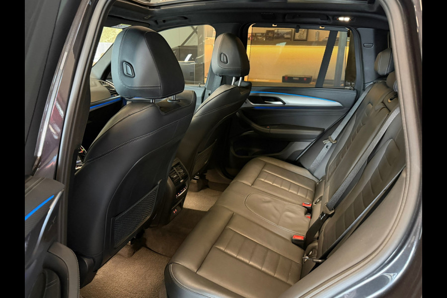 BMW X3 XDrive30e M Pack Panorama Memory Camera