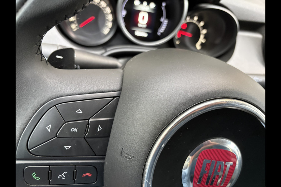 Fiat 500X Cross 1.4 Turbo MultiAir S-Design Cross Airco - Parkeersensor achter - Navigatie - Cruise control - Bluetooth - Dakrails - Radio - Licht metalen velgen 19 inch - Start/stop systeem - Lederen/stof bekleding - Elektrische ramen - Extra getint glas achter -  Keyless entry