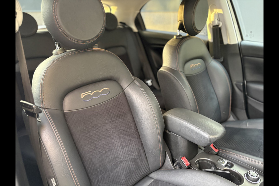 Fiat 500X Cross 1.4 Turbo MultiAir S-Design Cross Airco - Parkeersensor achter - Navigatie - Cruise control - Bluetooth - Dakrails - Radio - Licht metalen velgen 19 inch - Start/stop systeem - Lederen/stof bekleding - Elektrische ramen - Extra getint glas achter -  Keyless entry