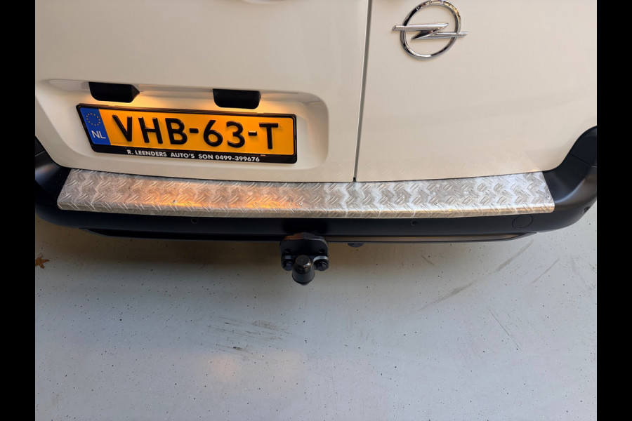 Opel Combo 1.5D 102pk euro6 L1H1 Edition, Kasten, Trekhaak, Airco, Navigatie, CruiseControl, RIJKLAARPRIJS!