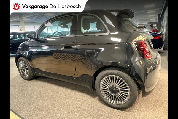 Fiat 500 E 42 kWh / airco / carplay