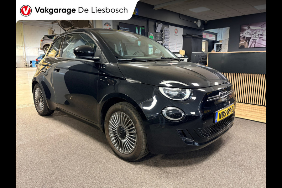 Fiat 500 E 42 kWh / airco / carplay