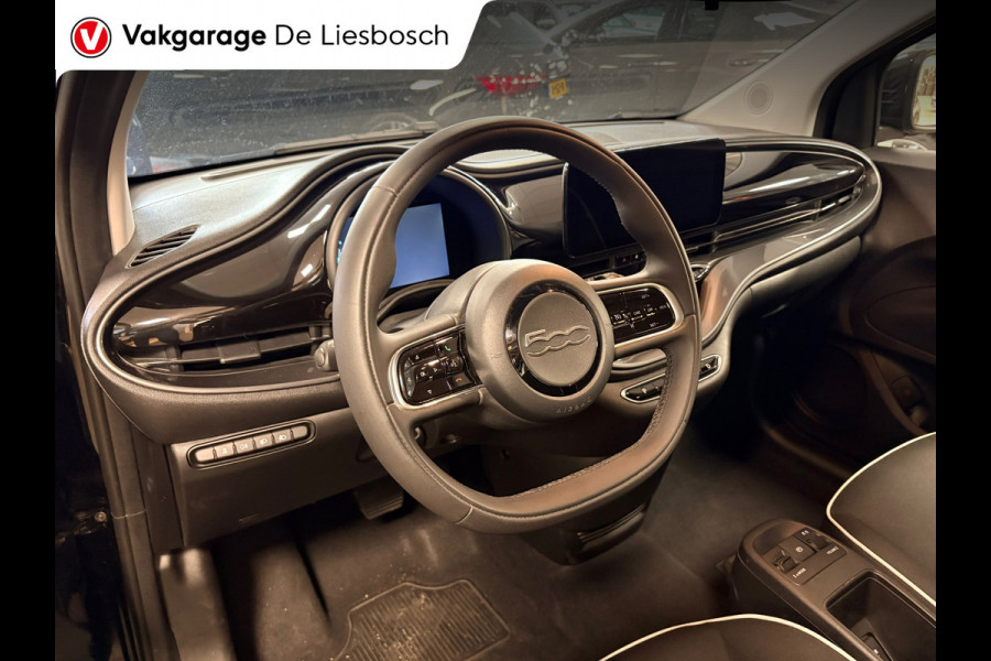 Fiat 500 E 42 kWh / airco / carplay