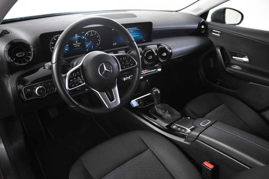Mercedes-Benz A-Klasse 180 *1ste Eigenaar*Navigatie*Stoelverwarming*