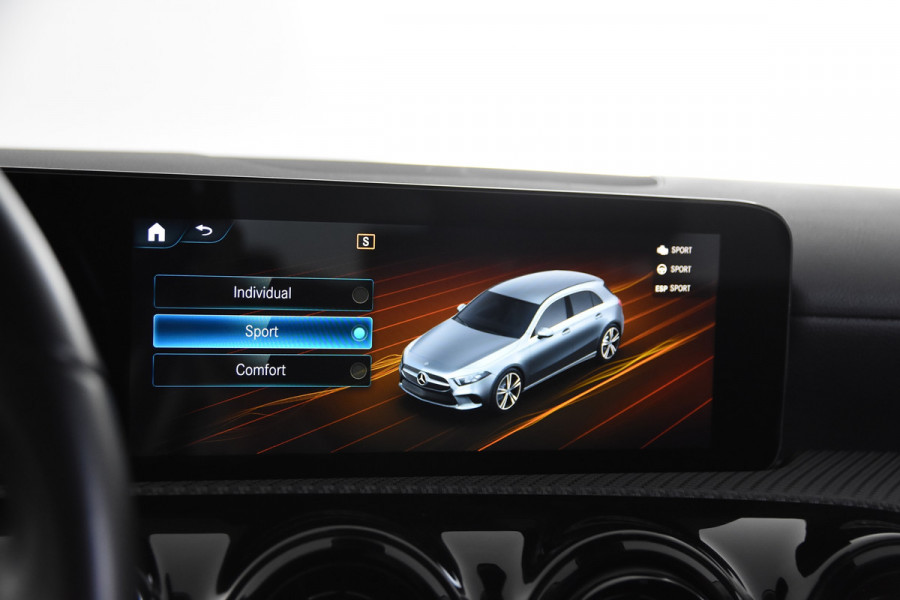 Mercedes-Benz A-Klasse 180 *1ste Eigenaar*Navigatie*Stoelverwarming*